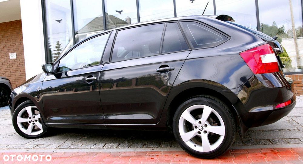 Skoda RAPID 1.6 TDI DSG Edition - 27