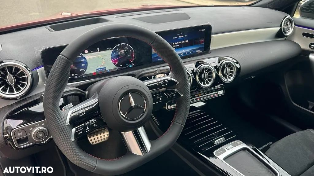 Mercedes-Benz A - 11