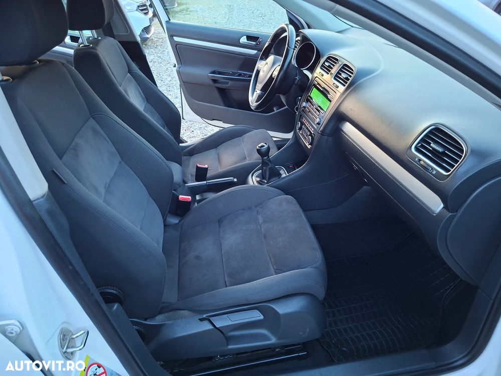 Volkswagen Golf - 13