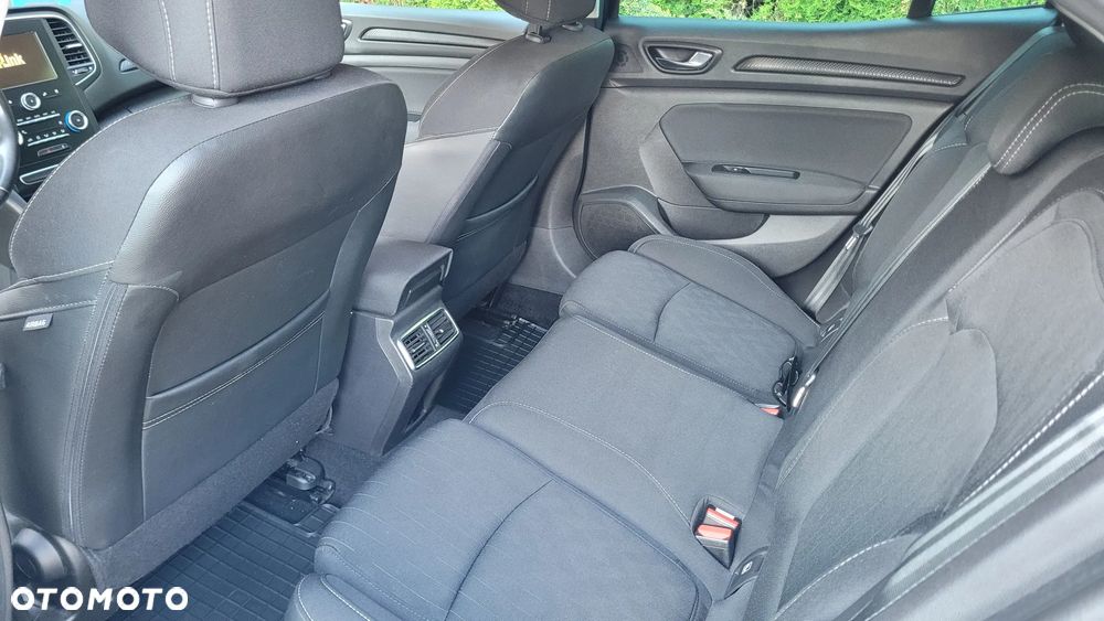 Renault Megane 1.3 TCe FAP Limited - 12