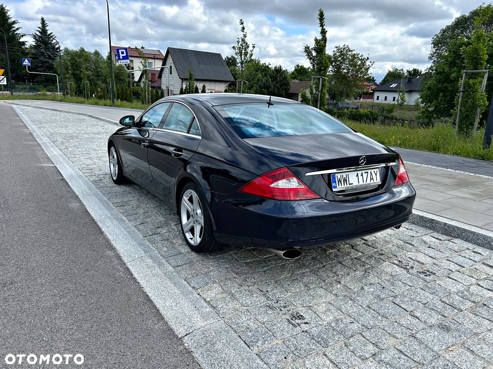 Mercedes-Benz CLS 500 - 4
