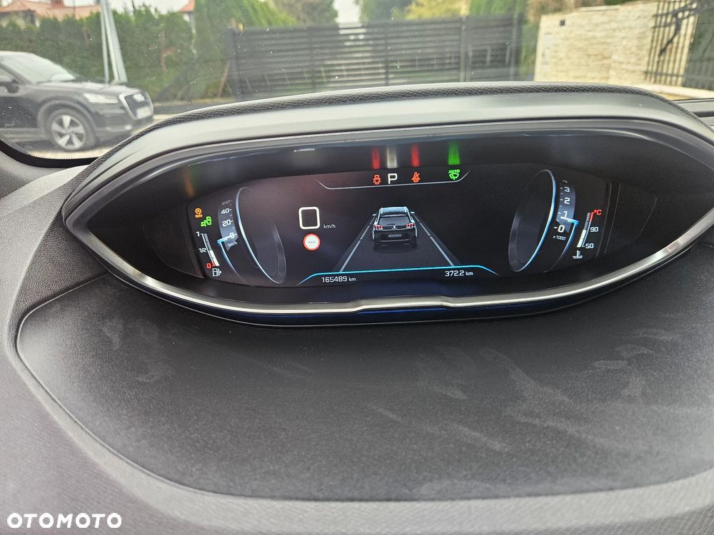 Peugeot 5008 2.0 BlueHDI GT S&S EAT8 - 28