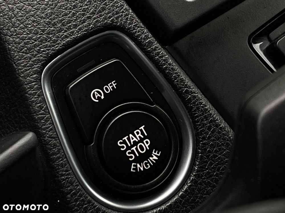 BMW Seria 1 114i Sport Line - 19