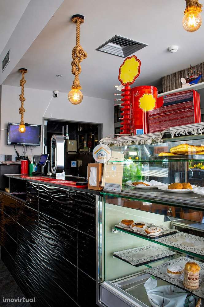 Trespasse Café / Snack-Bar – Excelente Localização em São Ovídio - Grande imagem: 2/18