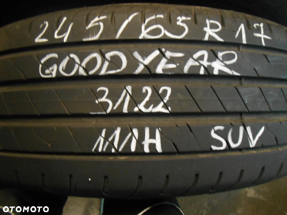 OPONY 245/65R17 GOODYEAR EFFICIENT GRIP SUV DOT 3122 7.1MM - 3
