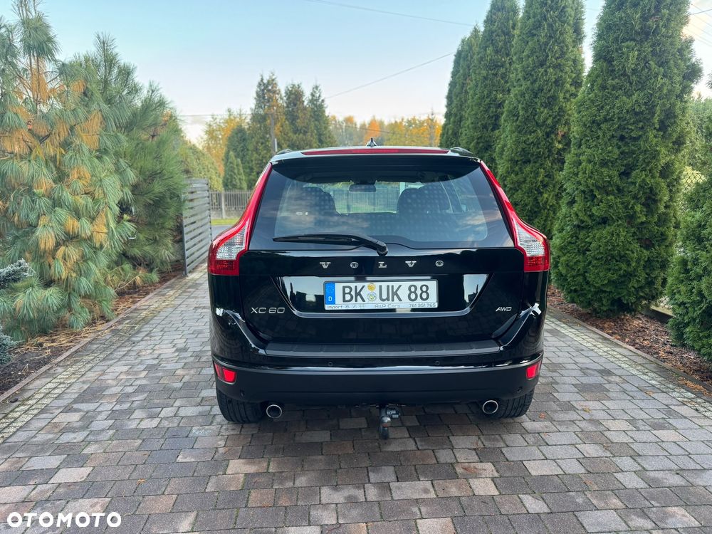 Volvo XC 60 D5 AWD Edition Pro - 10