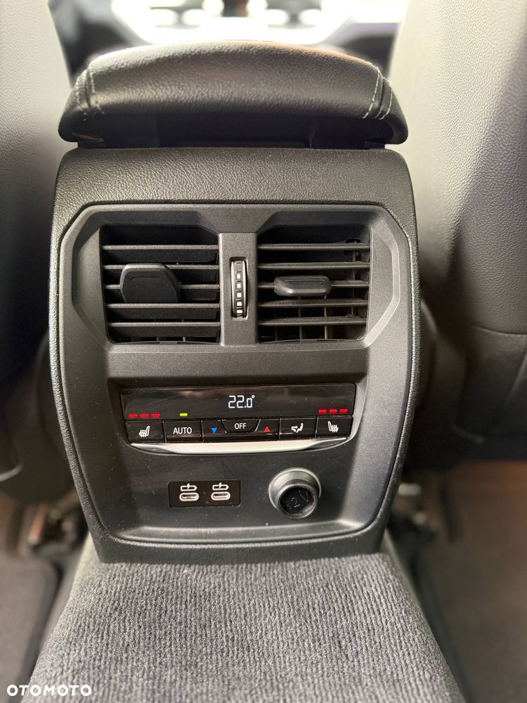 BMW Seria 3 330i M Sport sport - 19