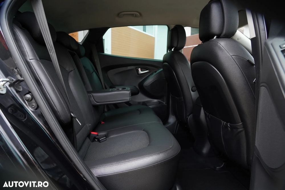 Hyundai ix35 2.0 CRDI 4WD Automatik Premium - 8