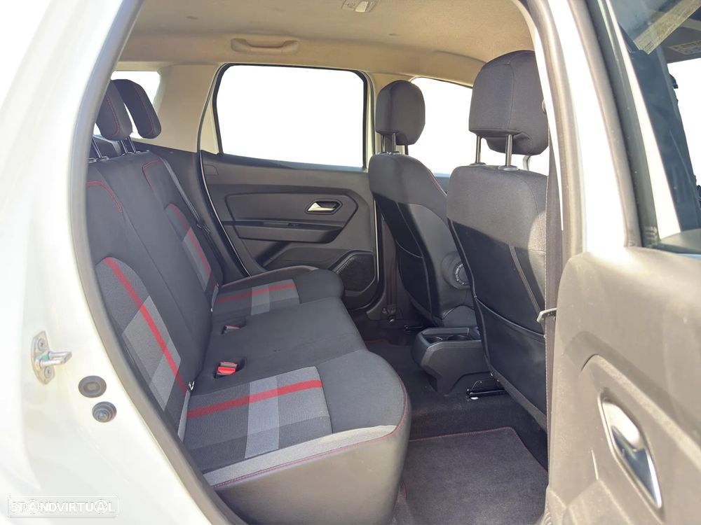 Dacia Duster 1.3 TCe SL Adventure - 17