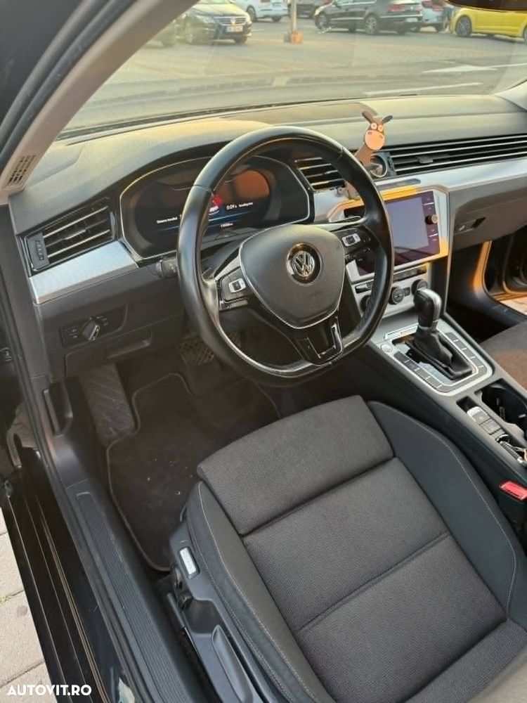 Volkswagen Passat 2.0 TDI DSG 4Motion R Executive - 2