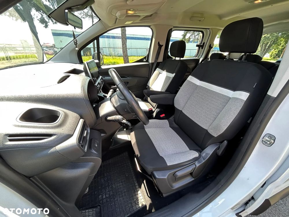 Citroën Berlingo XL 1.2 PureTech Live Pack S&S - 17