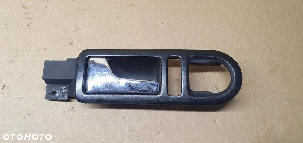 Klamka wewnętrzna lewy przód przednia lewa VW New Beetle 1C1837113 - 1