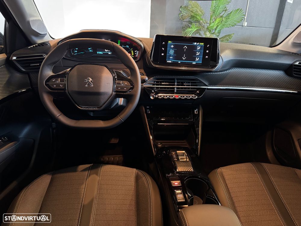Peugeot e-208 50 kWh Allure - 39