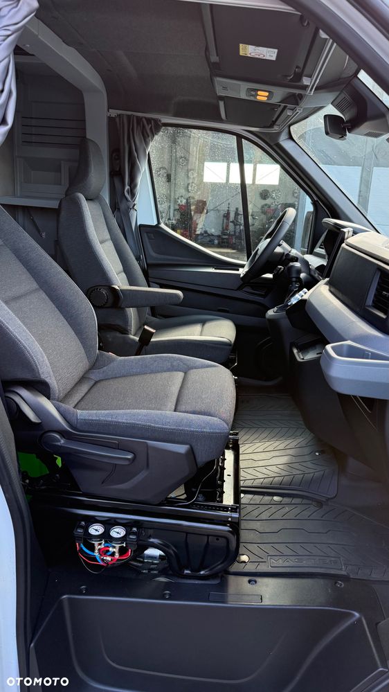 Renault Master - 16