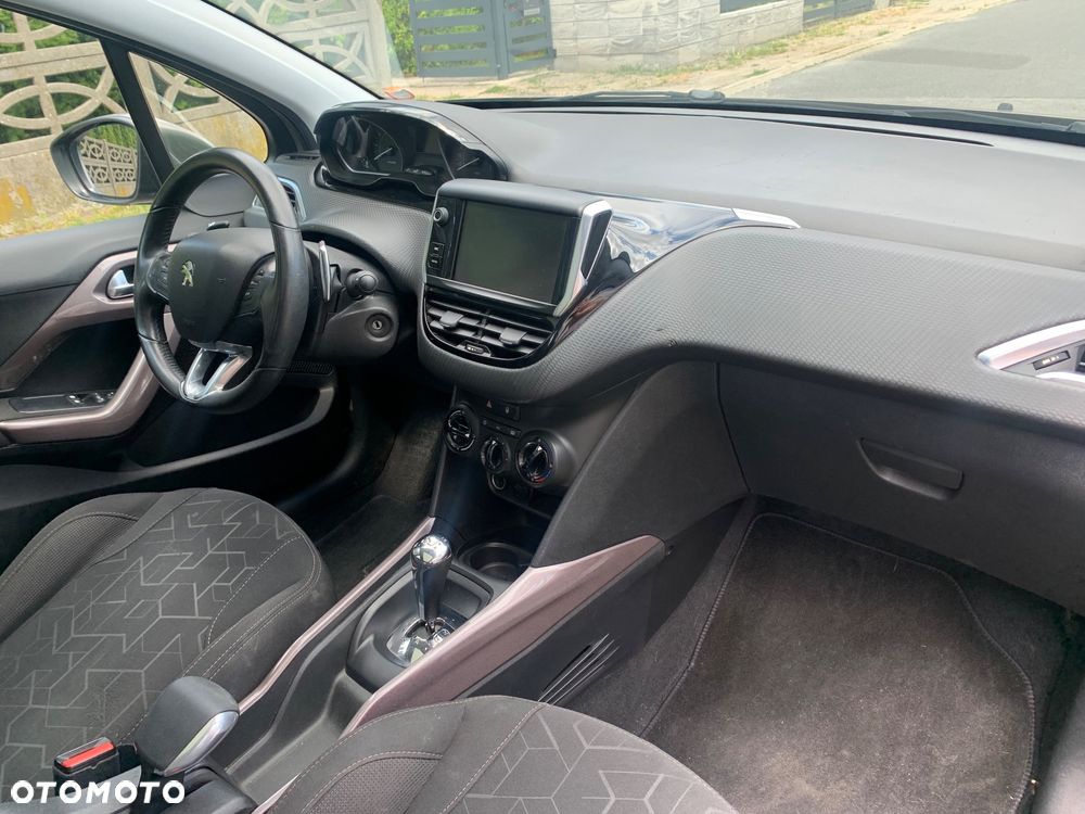 Peugeot 2008 PureTech 82 ETG5 STOP&START Active - 23