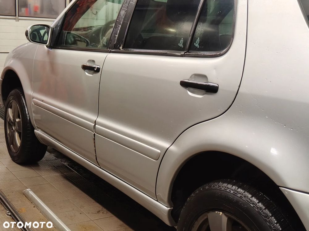 Mercedes-Benz ML - 9