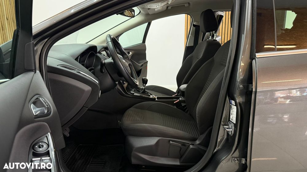Ford Focus 1.0 EcoBoost Titanium - 16