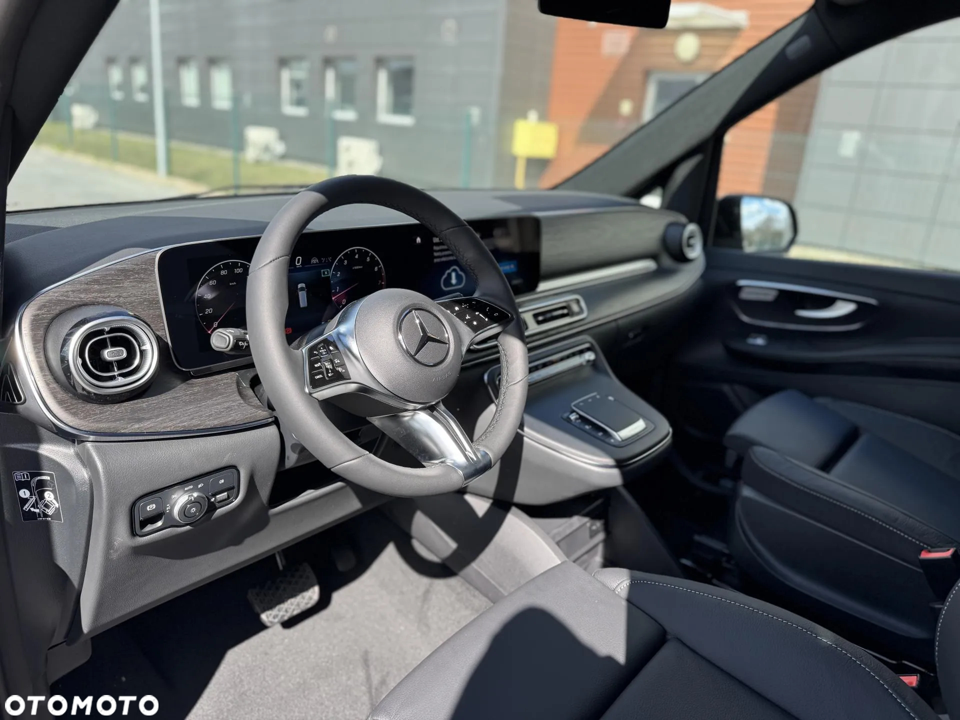 Mercedes-Benz Klasa V 300 extralang 9G-TRONIC Avantgarde - 9
