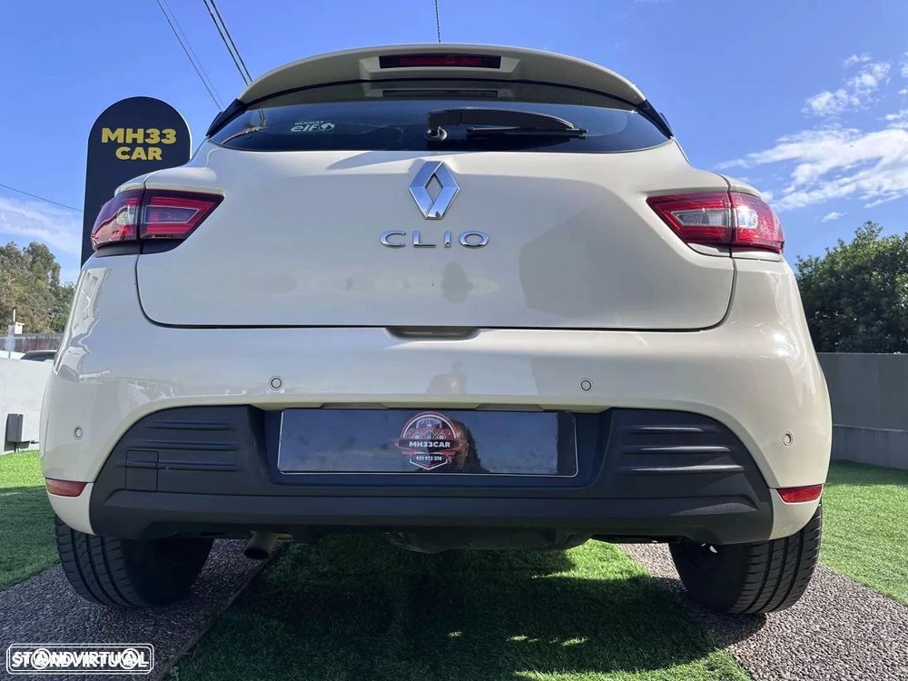 Renault Clio 0.9 TCe Limited Bi-Fuel - 15