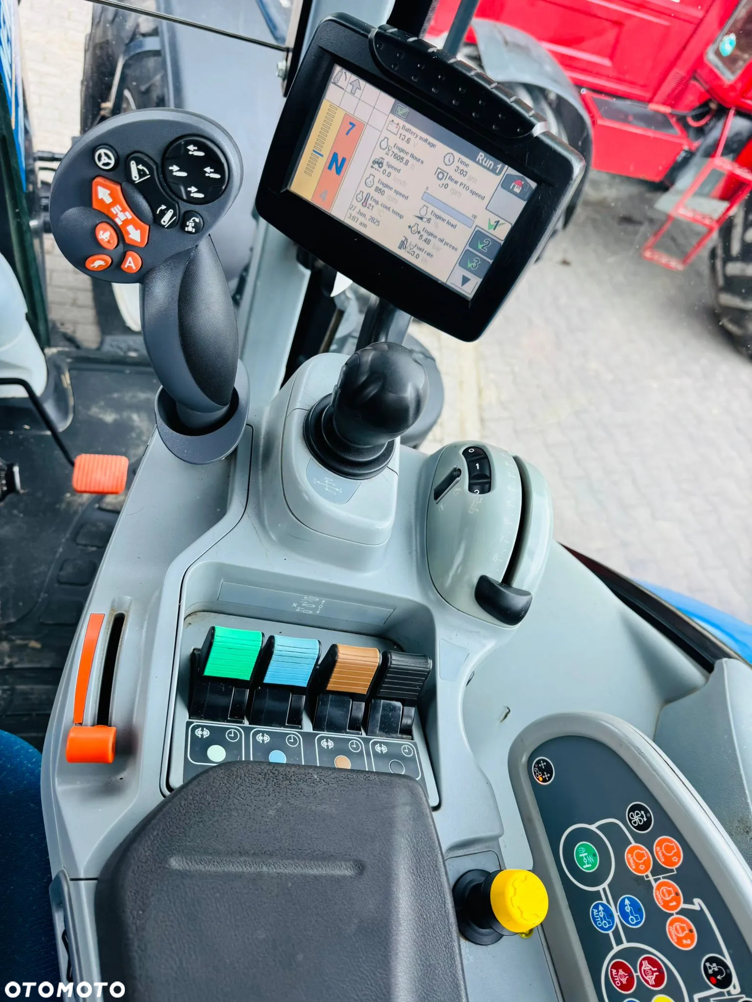 New Holland T7.210 - 7