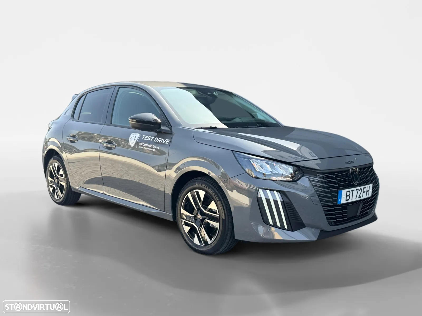Peugeot 208 1.2 Hybrid Allure e-DCS6 - 8