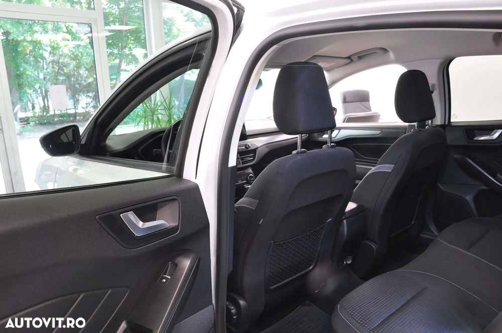 Ford Focus 1.0 EcoBoost Trend Edition - 15