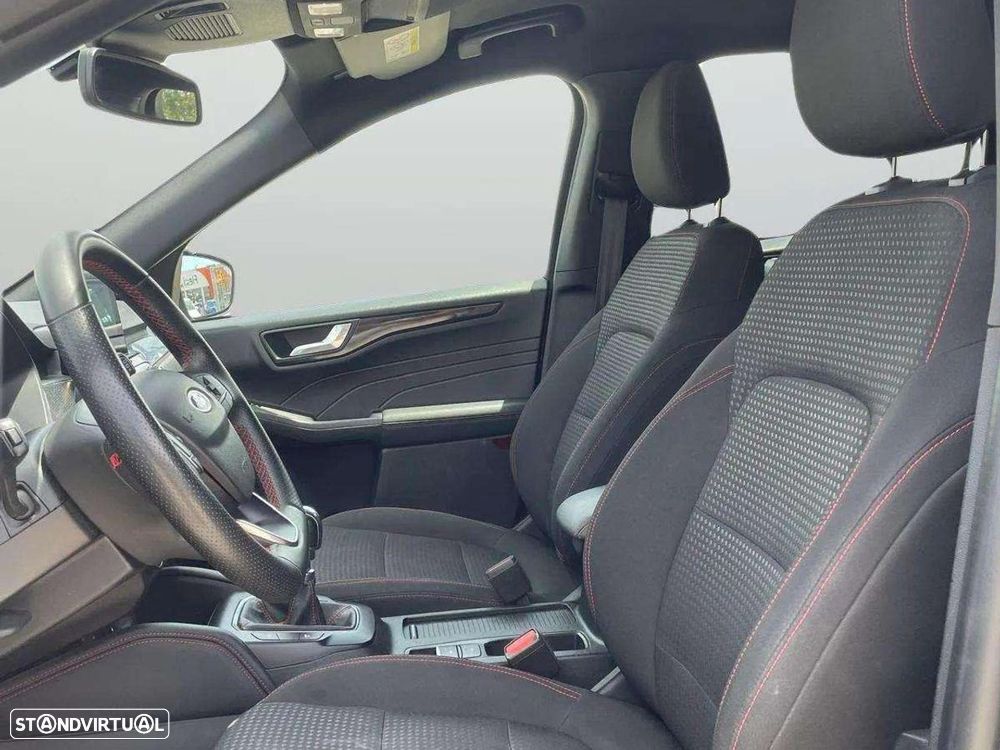 Ford Kuga 1.5 TDCi EcoBlue ST-Line - 10