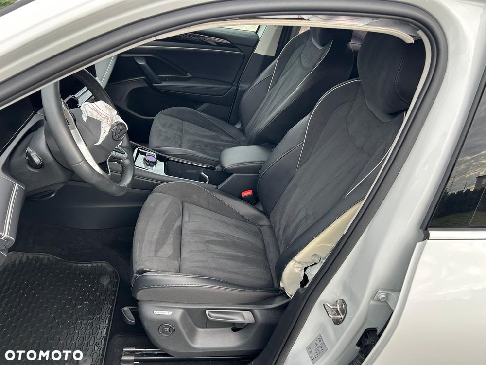 Volkswagen Tiguan 1.5 eHybrid PHEV 150kW Elegance DSG - 15