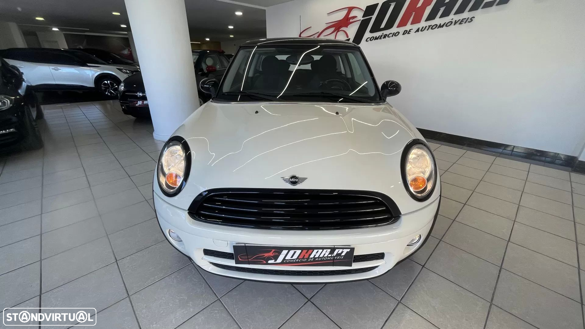 MINI 3 Portas One D - 13