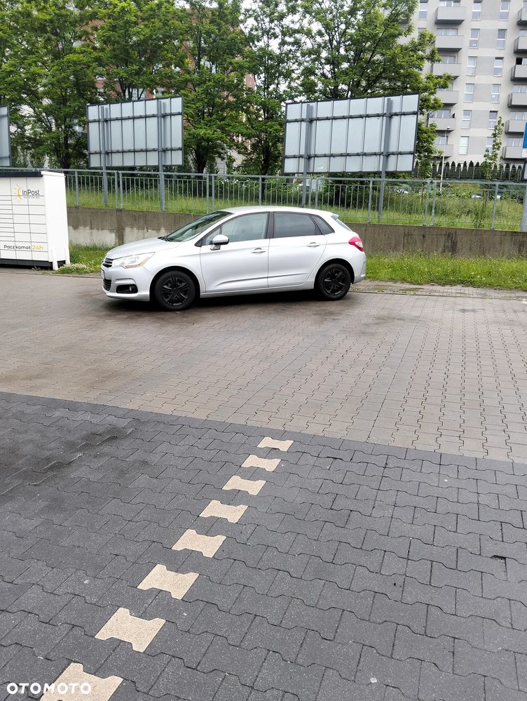 Citroën C4 e-HDi 110 Exclusive - 2