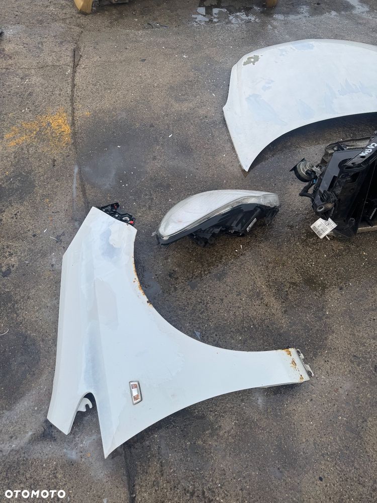 Opel Corsa D biała maska drzwi prawe lewe przednie przód pas przedni chłodnice wody klimy lampy lampa przednia prawa lewa błotnik prawy lewy biały białe zderzak przód przedni klapa bagażnika klapa tył tylnia lampa prawa lewa belka pod zderzak - 6