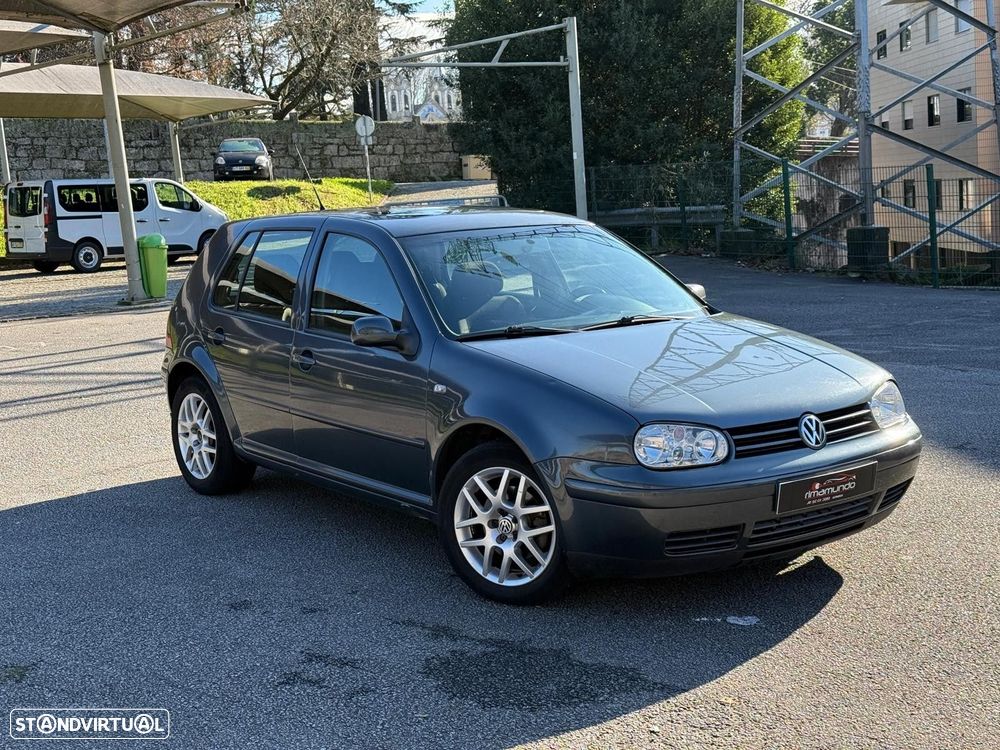 VW Golf 1.9 TDi Highline - 1