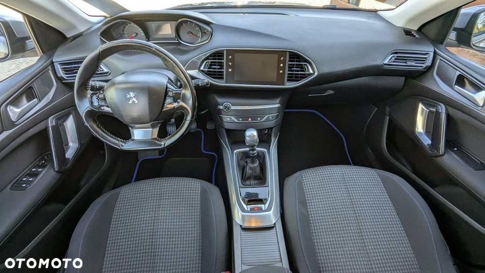Peugeot 308 - 21