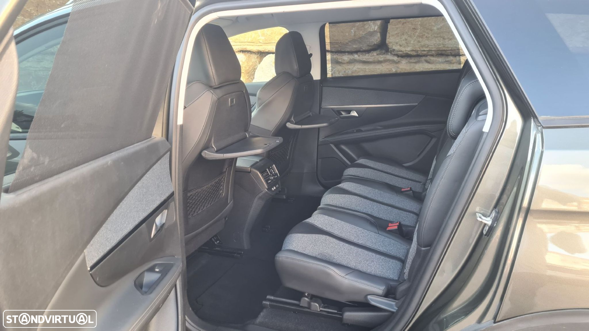 Peugeot 5008 1.5 BlueHDi Allure EAT8 - 46