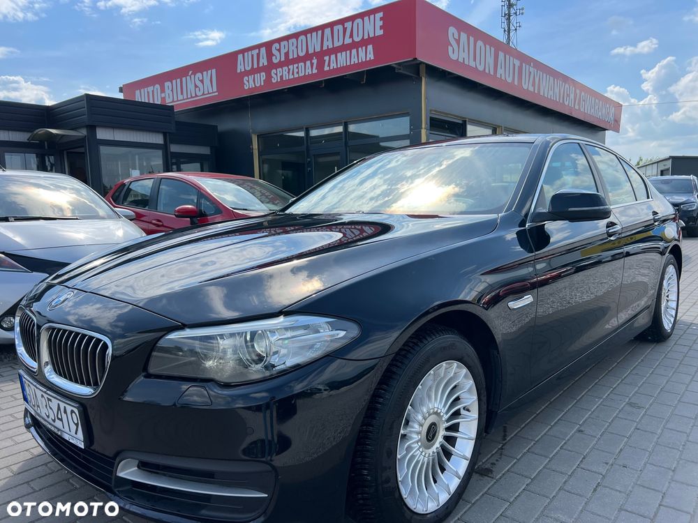BMW Seria 5 518d Luxury Line - 2
