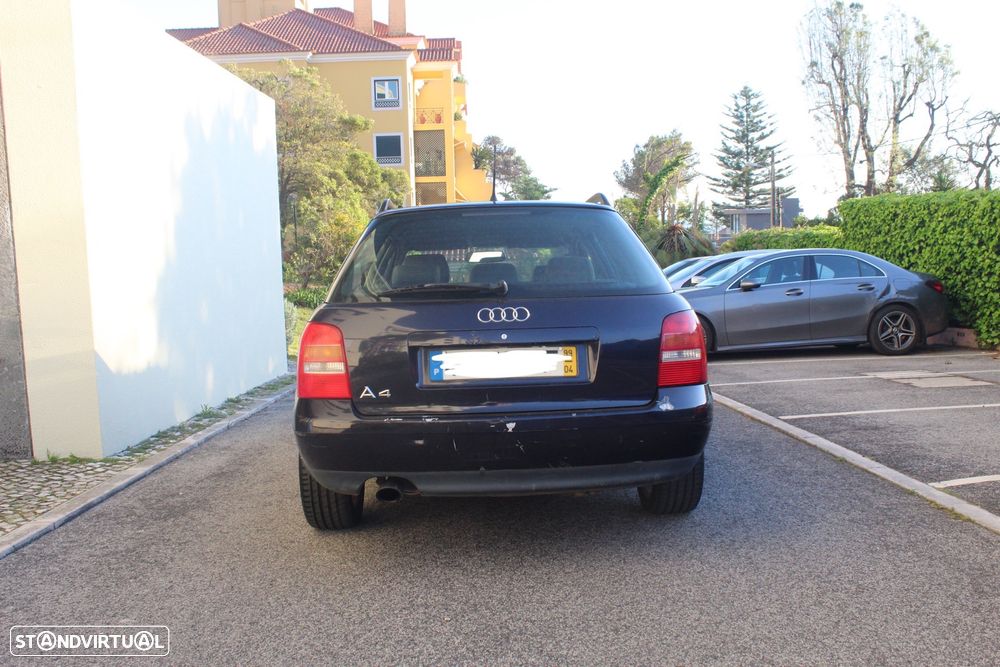 Audi A4 Avant 1.6 Ambiente - 3