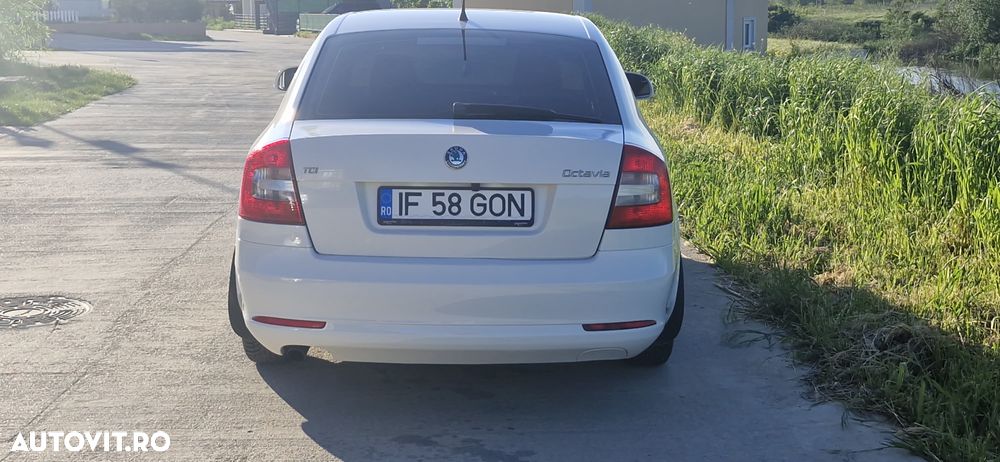Skoda Octavia 1.6 TDI Ambiente - 6