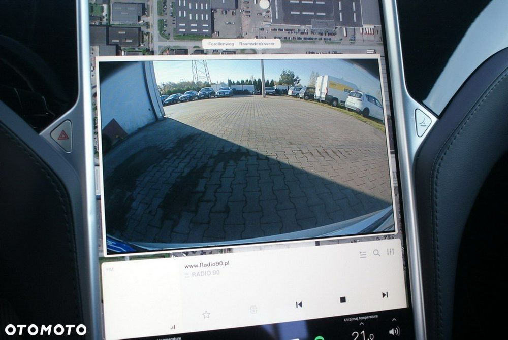 Tesla Model S 75 - 32