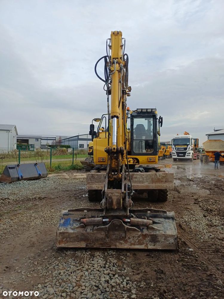 Komatsu PW118MR-11 - 6
