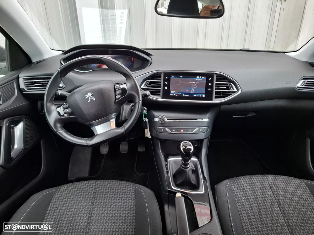 Peugeot 308 SW - 6