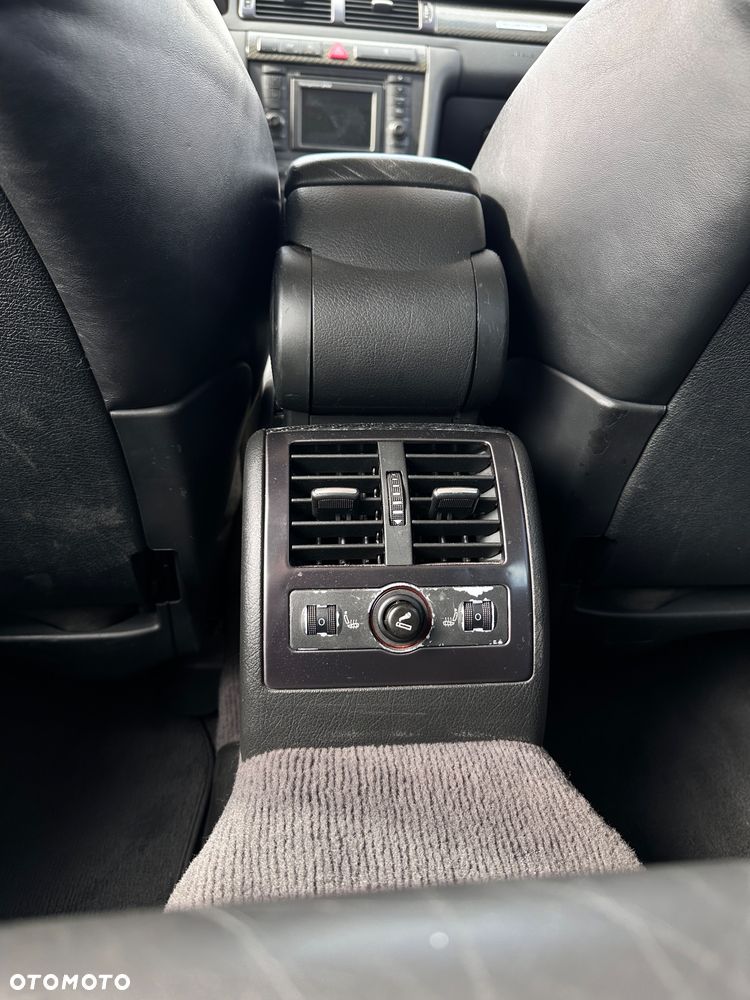 Audi S6 Avant 4.2 quattro - 19