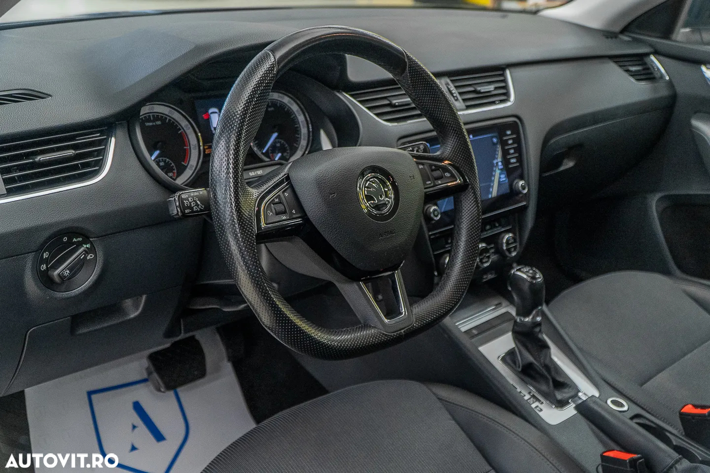 Skoda Octavia Combi 1.0 TSI DSG Style - 8