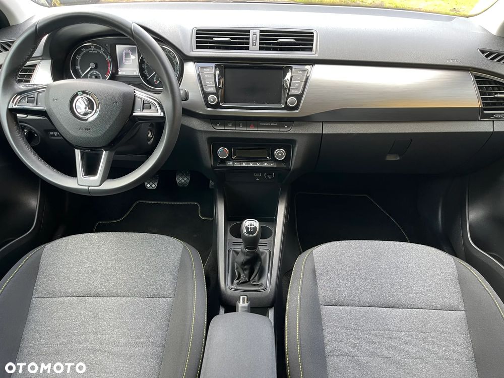 Skoda Fabia - 8