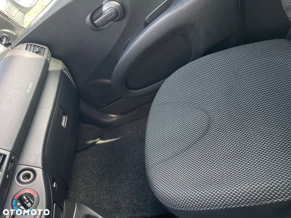 Nissan Micra 1.2 acenta - 5