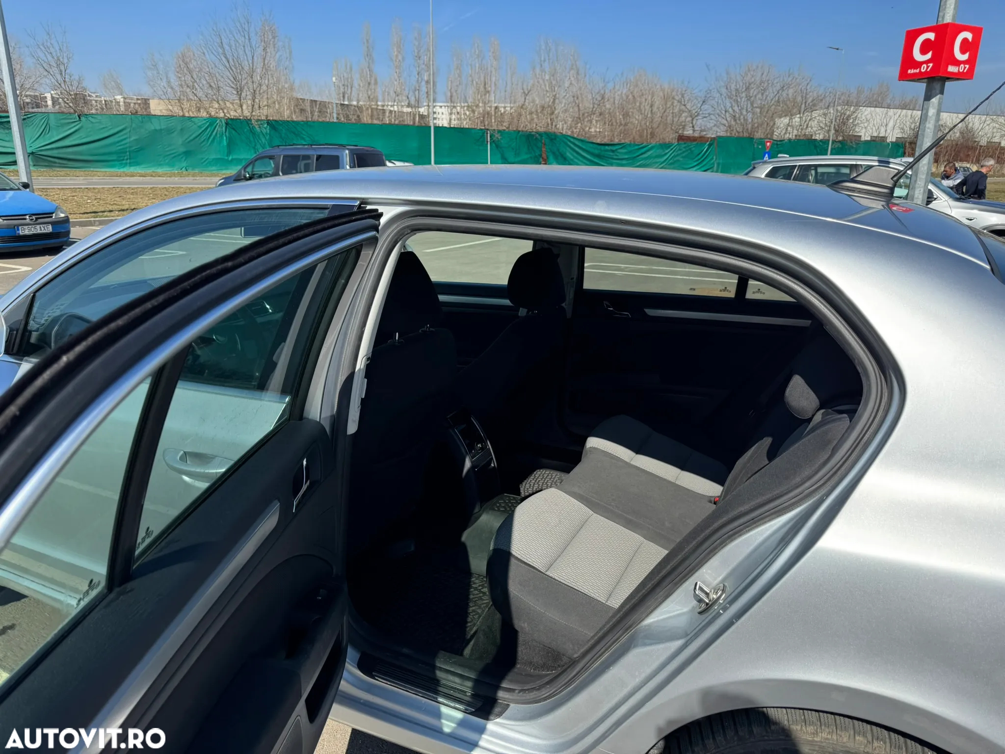Skoda Superb 1.8 TSI Ambition - 12