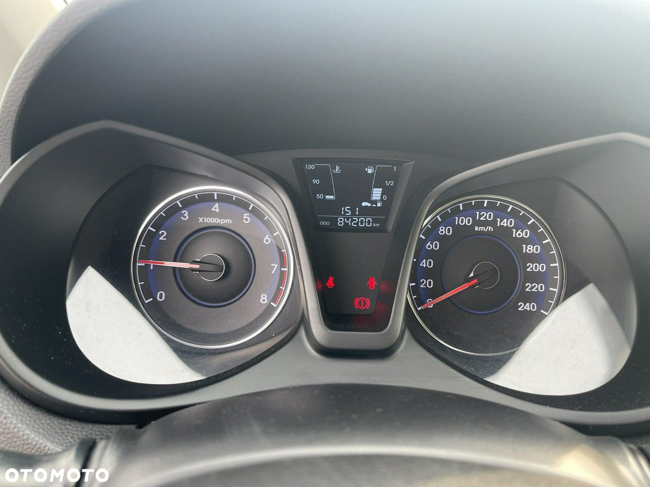 Hyundai ix20 1.6 BlueDrive Classic + - 7
