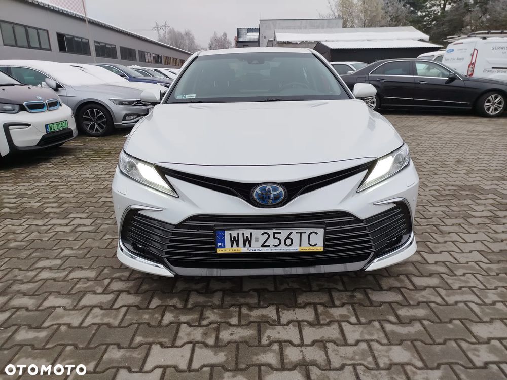 Toyota Camry 2.5 Hybrid Executive CVT - 4