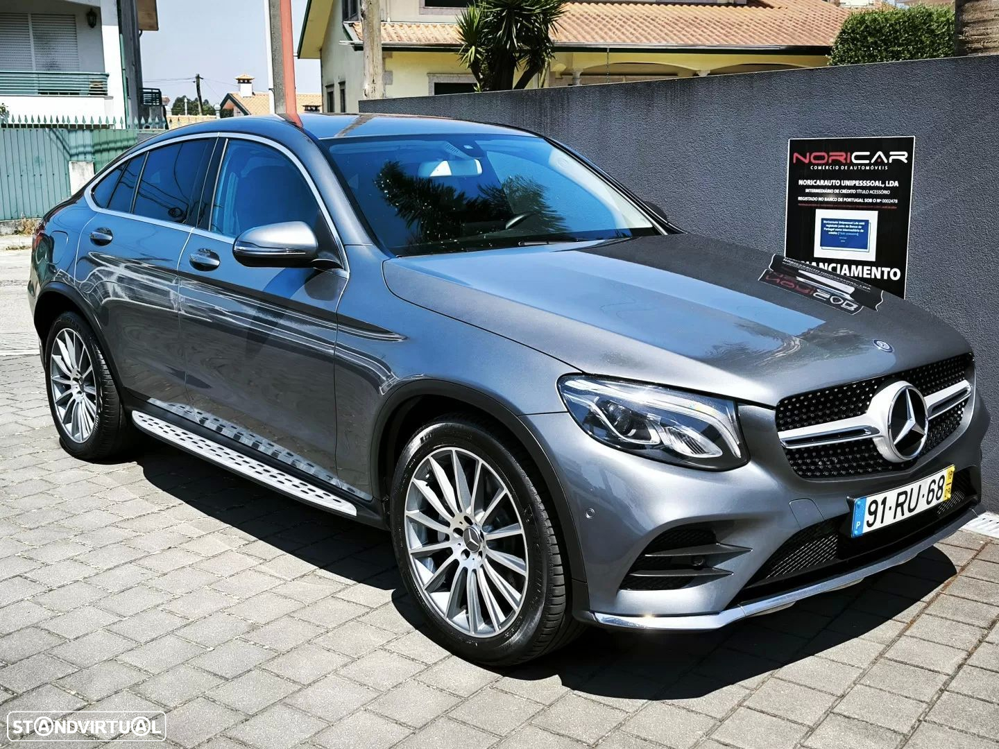 Mercedes-Benz GLC 250 d Coupé AMG Line 4-Matic - 19