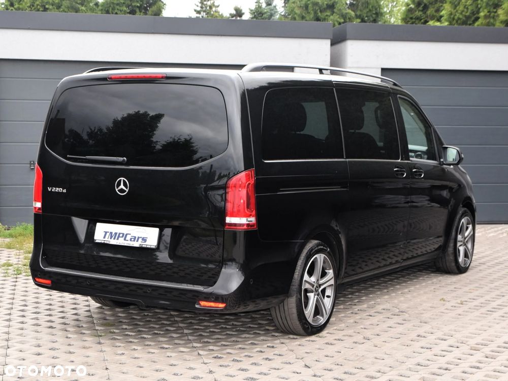 Mercedes-Benz Klasa V 220 d lang 9G-TRONIC - 36