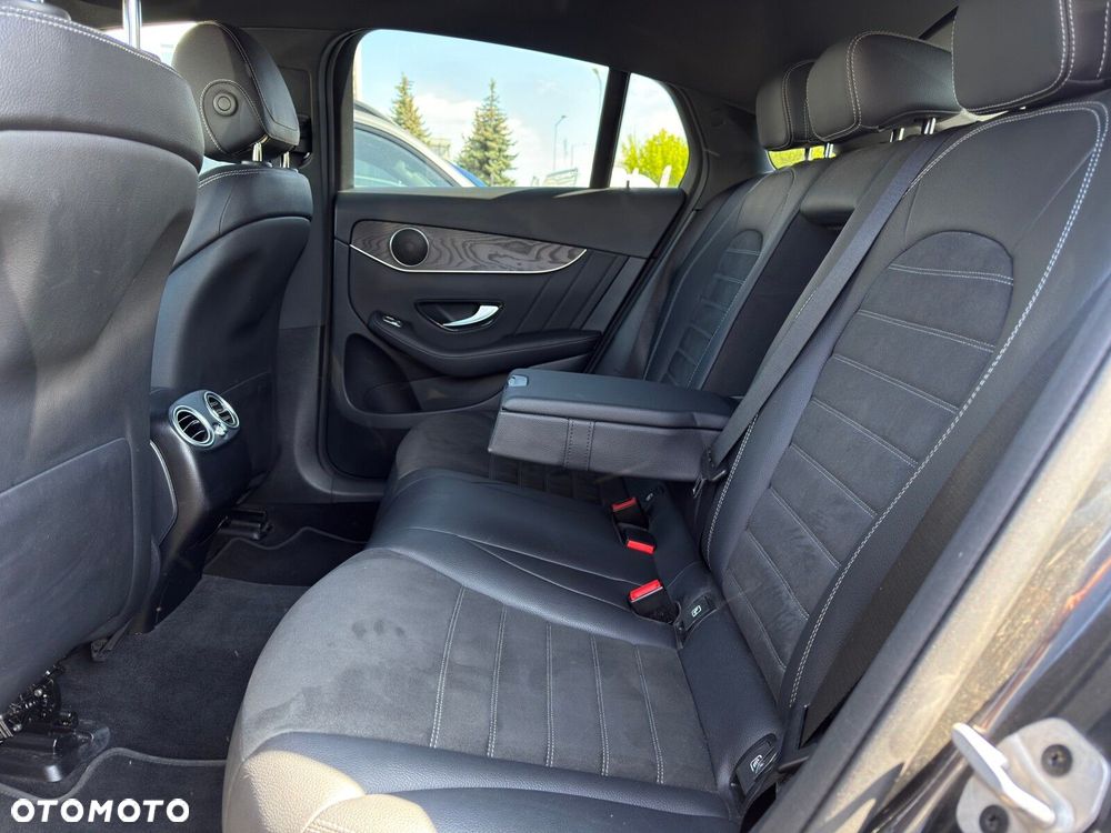 Mercedes-Benz GLC 200 d 4-Matic Business Edition - 26
